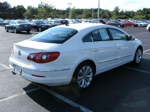 2011 Volkswagen CC Sport PZEV Candy White, DANVERS, MA