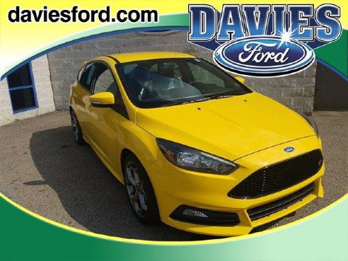 2017 Ford Focus ST Triple Yellow Metallic Tri-Coat, Connellsville, PA