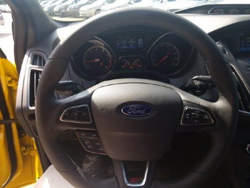 2017 Ford Focus ST Triple Yellow Metallic Tri-Coat, Connellsville, PA