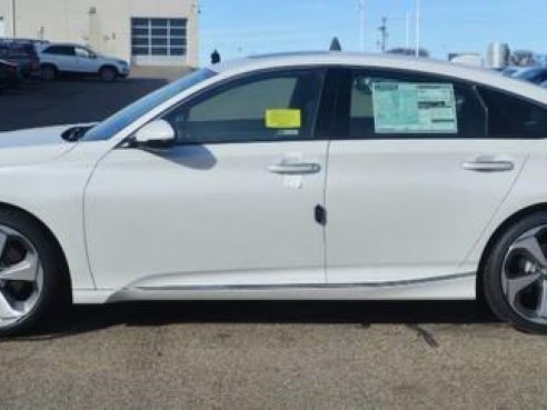 2018 Honda Accord Sedan Touring Platinum White Pearl, Lawrence, MA