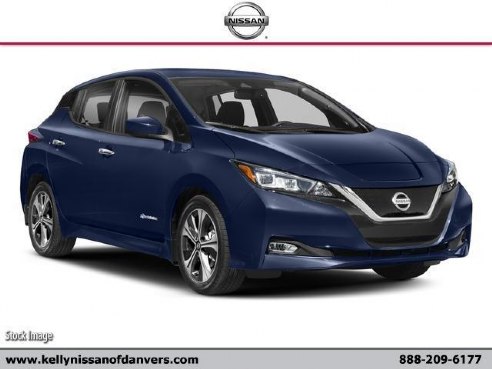 2018 Nissan LEAF SV Pearl White, Beverly, MA