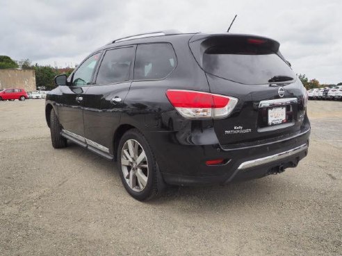 2015 Nissan Pathfinder 4WD 4dr Platinum Magnetic Black, Beverly, MA