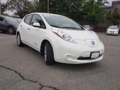 2015 Nissan LEAF 4dr HB S Glacier White, Beverly, MA