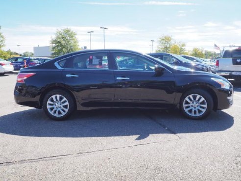 2015 Nissan Altima 4dr Sdn I4 2.5 S Super Black, Beverly, MA