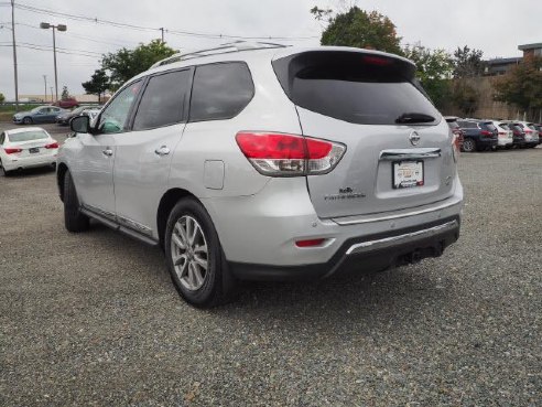 2015 Nissan Pathfinder 4WD 4dr SL Brilliant Silver, Beverly, MA