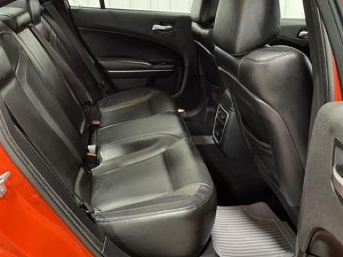 2019 Dodge Charger SXT Sedan 4D Orange, Sioux Falls, SD