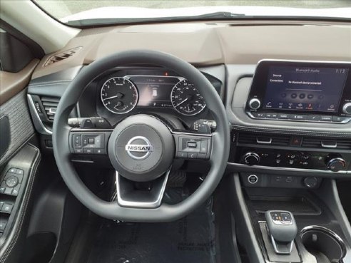 2021 Nissan Rogue AWD Glacier White, LYNNFIELD, MA