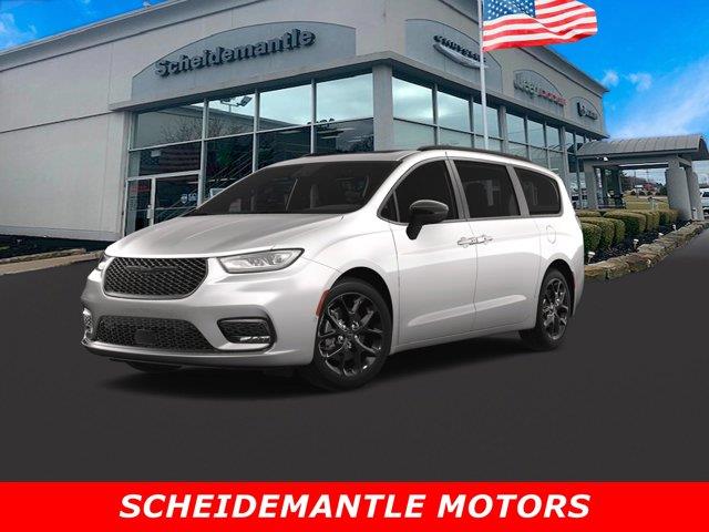 2023 Chrysler Pacifica Touring L Ceramic Gray Clearcoat, Hermitage, PA