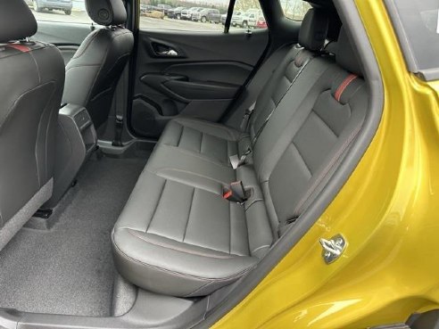 2024 Chevrolet Trax 2RS Yellow, Mercer, PA