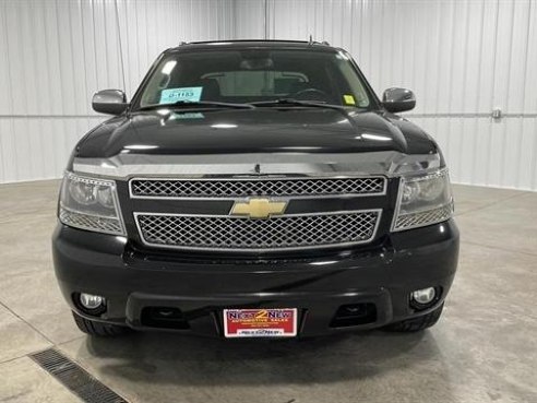 2011 Chevrolet Avalanche LTZ Sport Utility Pickup 4D 5 1-4 ft Black, Sioux Falls, SD