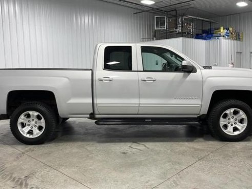 2016 Chevrolet Silverado 1500 LT Pickup 4D 6 1-2 ft Silver, Sioux Falls, SD