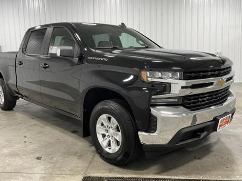 2021 Chevrolet Silverado 1500 LT Pickup 4D 5 3-4 ft Black, Sioux Falls, SD