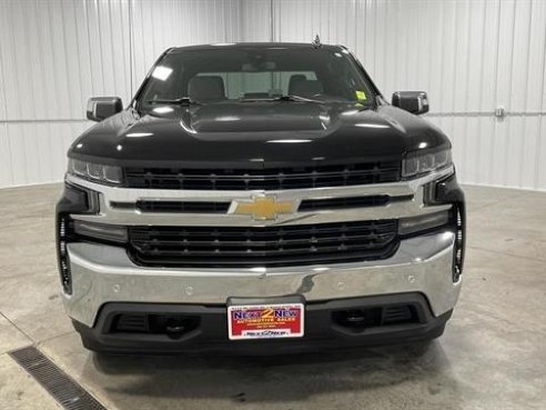 2021 Chevrolet Silverado 1500 LT Pickup 4D 5 3-4 ft Black, Sioux Falls, SD