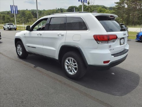 2020 Jeep Grand Cherokee Laredo E White, Windber, PA