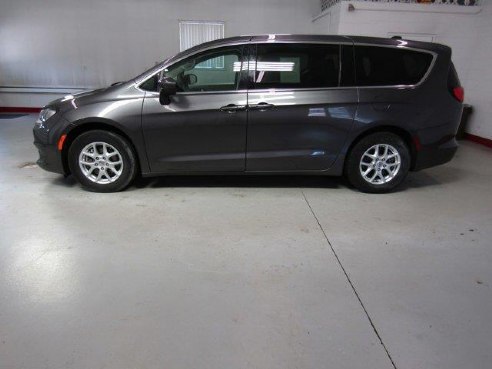 2022 Chrysler Voyager LX Granite Crystal Metallic Clearcoat, Beaverdale, PA