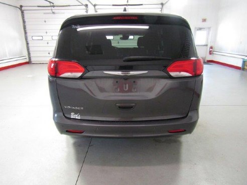 2022 Chrysler Voyager LX Granite Crystal Metallic Clearcoat, Beaverdale, PA