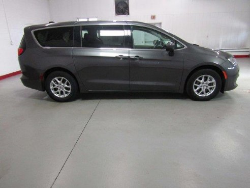 2022 Chrysler Voyager LX Granite Crystal Metallic Clearcoat, Beaverdale, PA