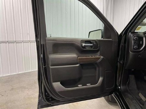 2021 Chevrolet Silverado 1500 LT Pickup 4D 5 3-4 ft Black, Sioux Falls, SD