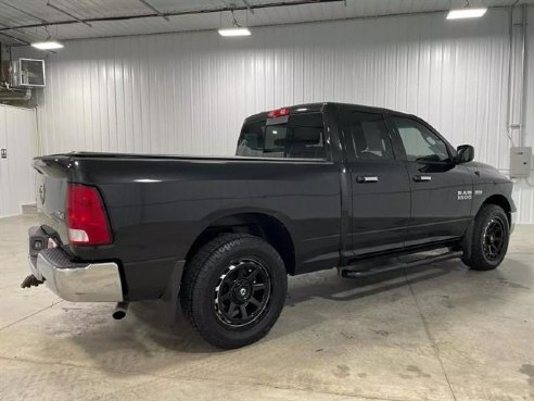 2018 Ram Ram Pickup 1500 SLT Pickup 4D 6 1-3 ft Black, Sioux Falls, SD