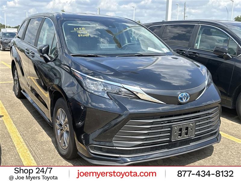 2024 Toyota Sienna LE Black, Houston, TX