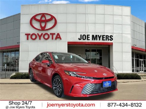 2025 Toyota Camry XLE Red, Houston, TX