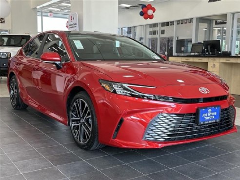 2025 Toyota Camry XLE Red, Houston, TX