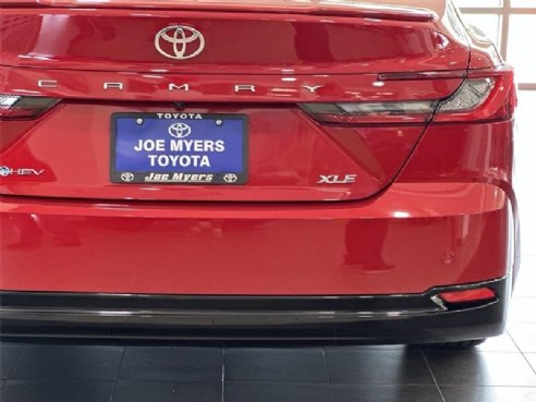 2025 Toyota Camry XLE Red, Houston, TX